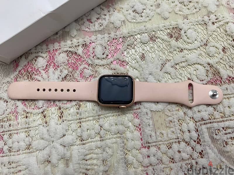 se apple watch 40mm rose gold 4