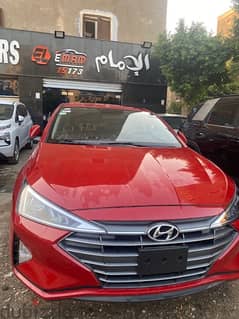 Hyundai Elantra 2025 0