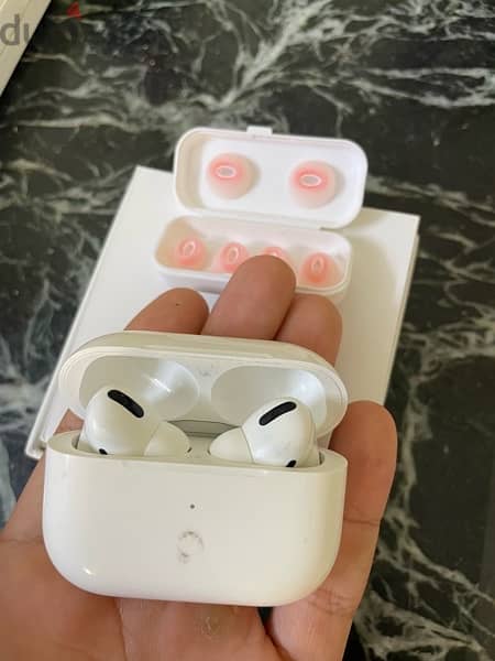 airpods pro 1