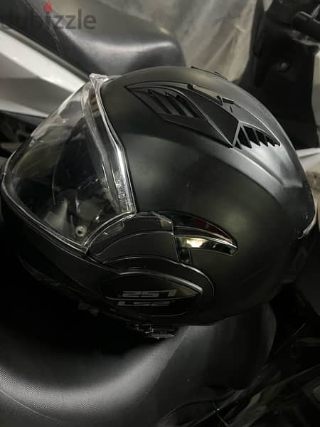 Ls2 vilant 2 helmet 0