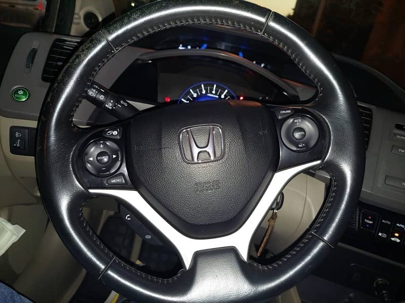 Honda Civic 2013 7