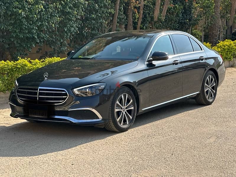 Mercedes E 200 Exclusive 2021 2500k 3