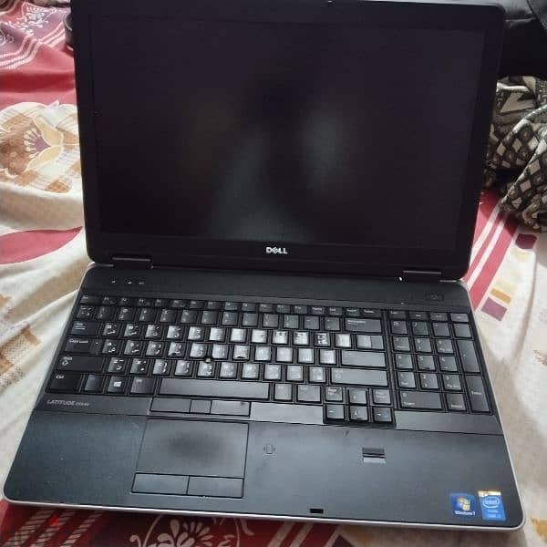 Dell latitude E6540 1