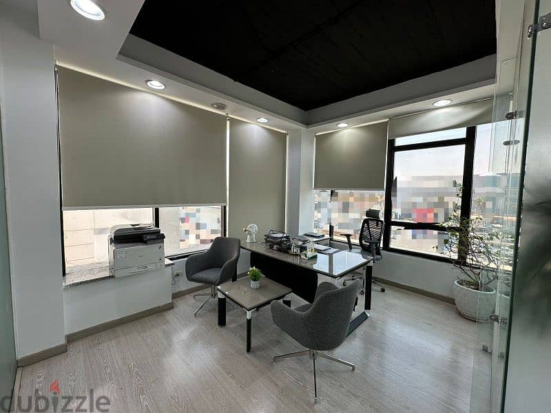 مكتب اداري للايجار 220م علي التسعين التجمع الخامس Office For Rent 220M 1