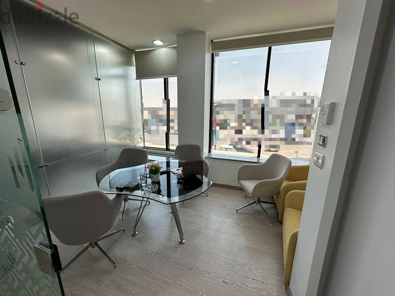 مكتب اداري للايجار 220م علي التسعين التجمع الخامس Office For Rent 220M 7