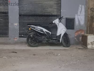 سكوتر فيجورى 150 cc