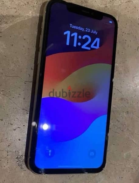 Iphone 11pro max مساحه 256 4