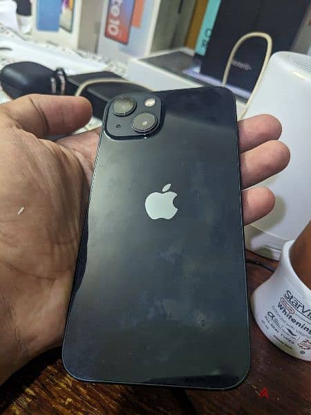 iPhone 13 0