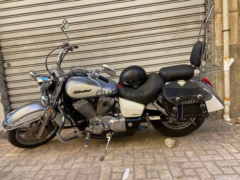 Honda shadow 750 3