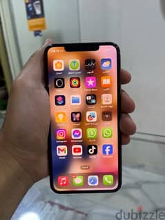 ايفون xs max 256 بحاله ممتازه 0