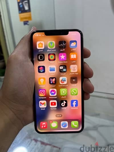 ايفون xs max 256 بحاله ممتازه