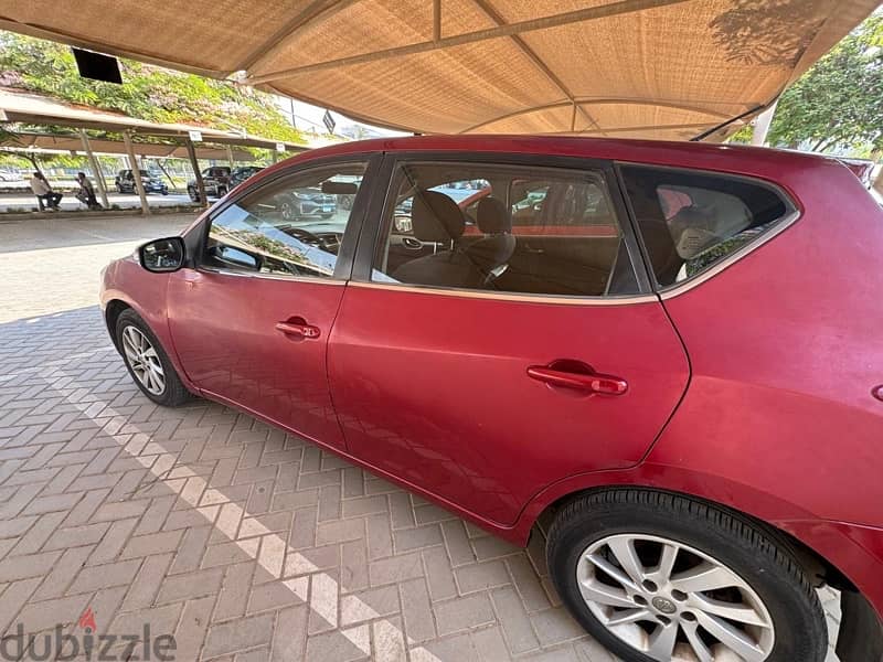 Nissan Tiida 2015 8