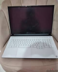 Dell Alienware M17 R3 0