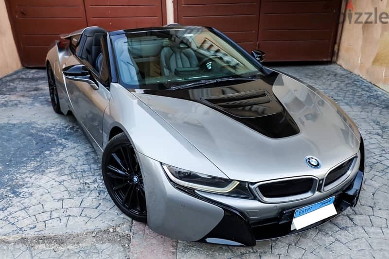 Bmw i8 roadster convertible 3