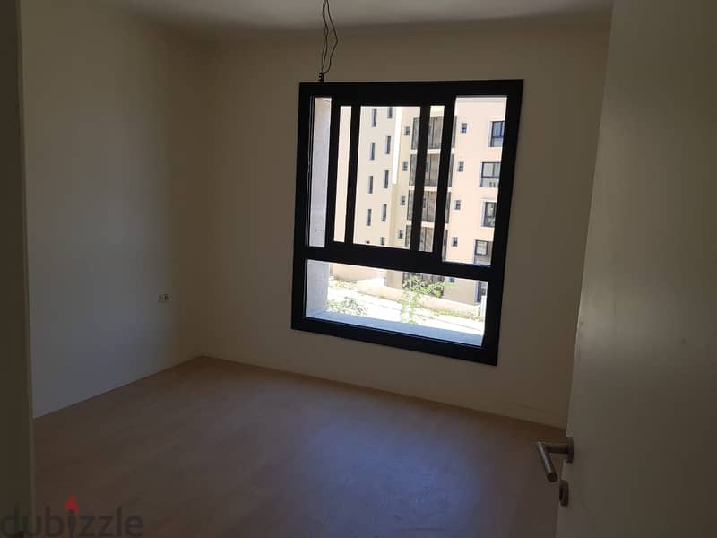 Apartment for sale at Owest شقة للبيع بكمبوند أويست استلام فوري متشطبة 6