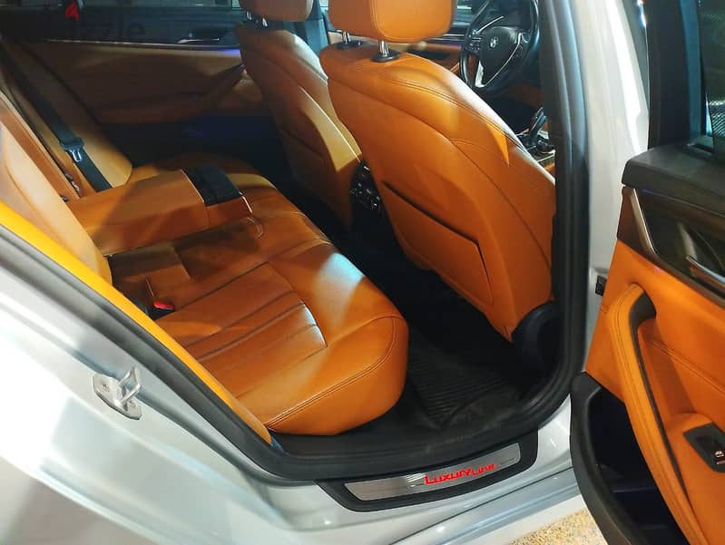 بي ام دبليو 520 BMW Luxury 4