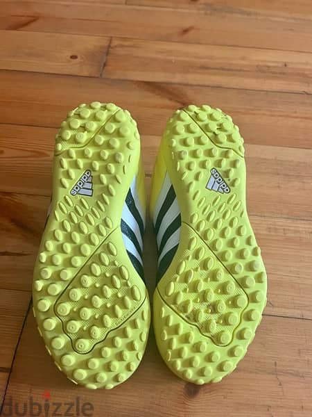 Adidas original football shoes size 30.5 4