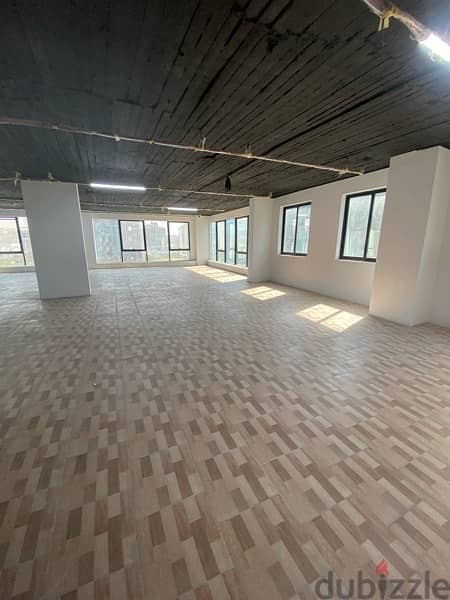 Admin office space 500m 2