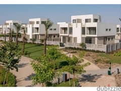 Townhouse with immediate receipt, finished, with air conditioners, sea view, in Al Burouj Compound 0