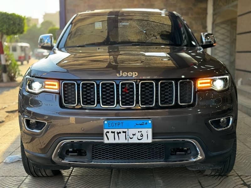 JEEP GRAND CHEROKEE LIMITED  2021 KM 29000 ONLY WAKEL  فابريكه  صيانات 0