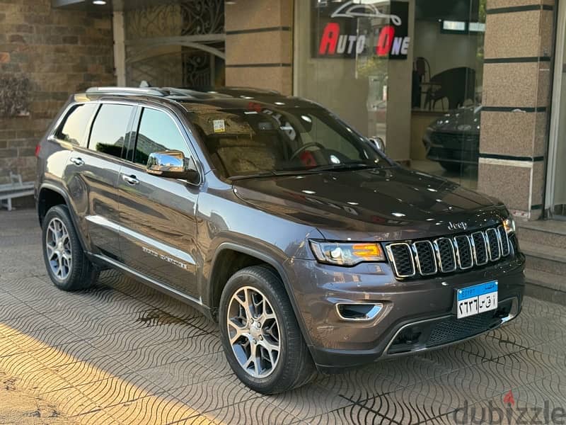 JEEP GRAND CHEROKEE LIMITED  2021 KM 29000 ONLY WAKEL  فابريكه  صيانات 4