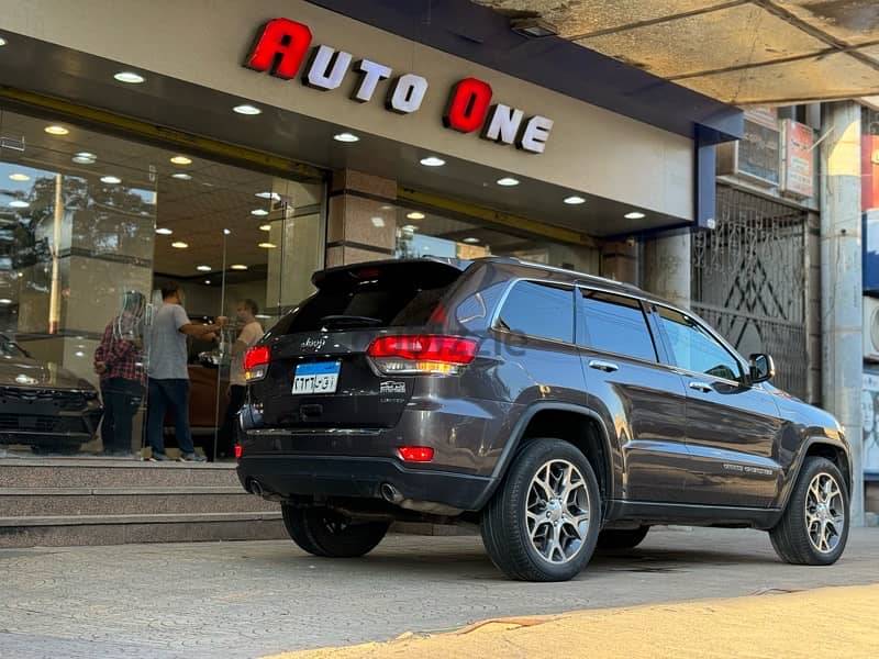 JEEP GRAND CHEROKEE LIMITED  2021 KM 29000 ONLY WAKEL  فابريكه  صيانات 19