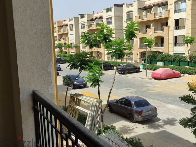 شقة للبيع في ستون ريزيدنس استلام فوري- Apt for sale in Stone Residence 5