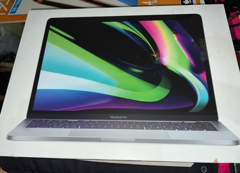 MacBook Pro M2 2022 13-inch 1