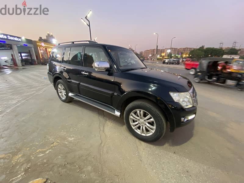 Mitsubishi Pajero 2015 3