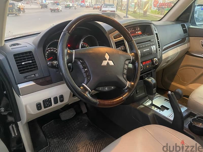 Mitsubishi Pajero 2015 5