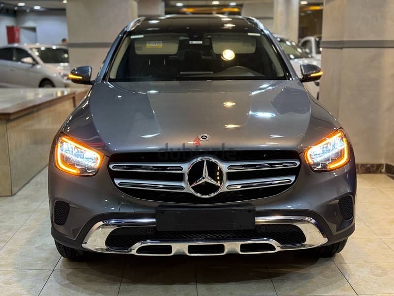 MERCEDES  GLC 200,SUV A/T STANDARD  METALLIC 2,0 KM 14000 WAKELفابريكه 1