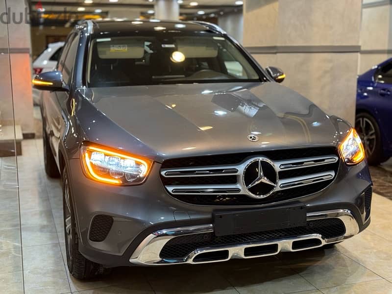 MERCEDES  GLC 200,SUV A/T STANDARD  METALLIC 2,0 KM 14000 WAKELفابريكه 2