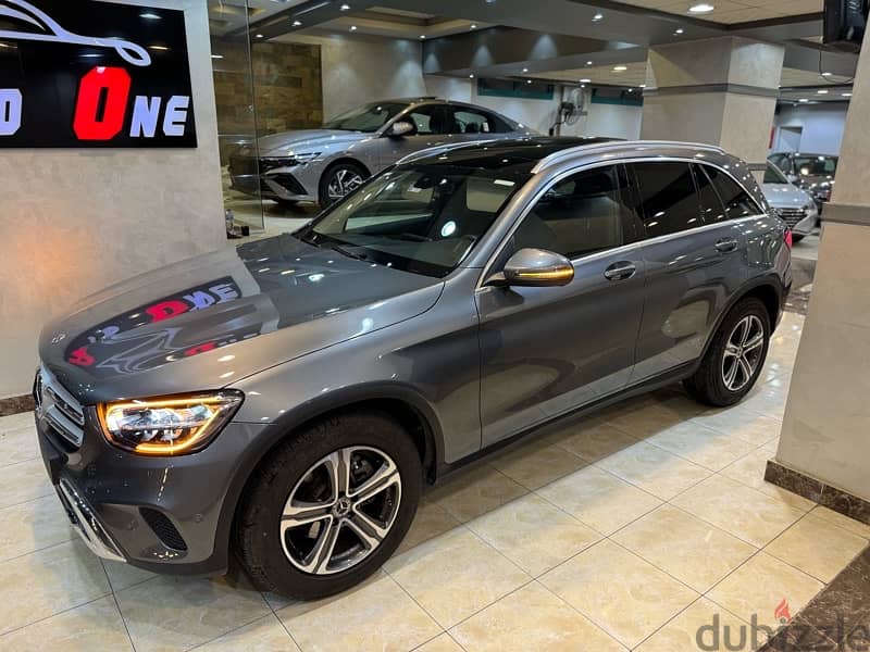 MERCEDES  GLC 200,SUV A/T STANDARD  METALLIC 2,0 KM 14000 WAKELفابريكه 6