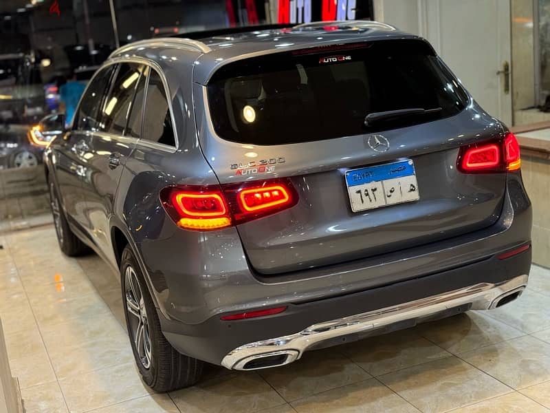 MERCEDES  GLC 200,SUV A/T STANDARD  METALLIC 2,0 KM 14000 WAKELفابريكه 18