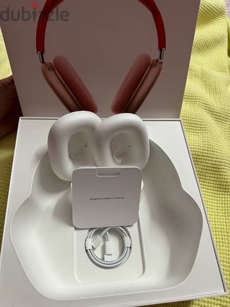 Apple airpods max 5