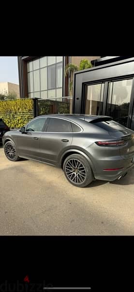 Porsche Cayenne coupe S 2020  25,000km 1