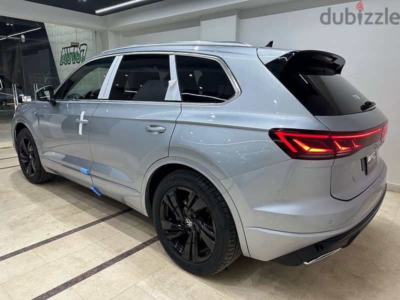 Volkswagen Touareg 2024  فولكس فاجن طوارق 4