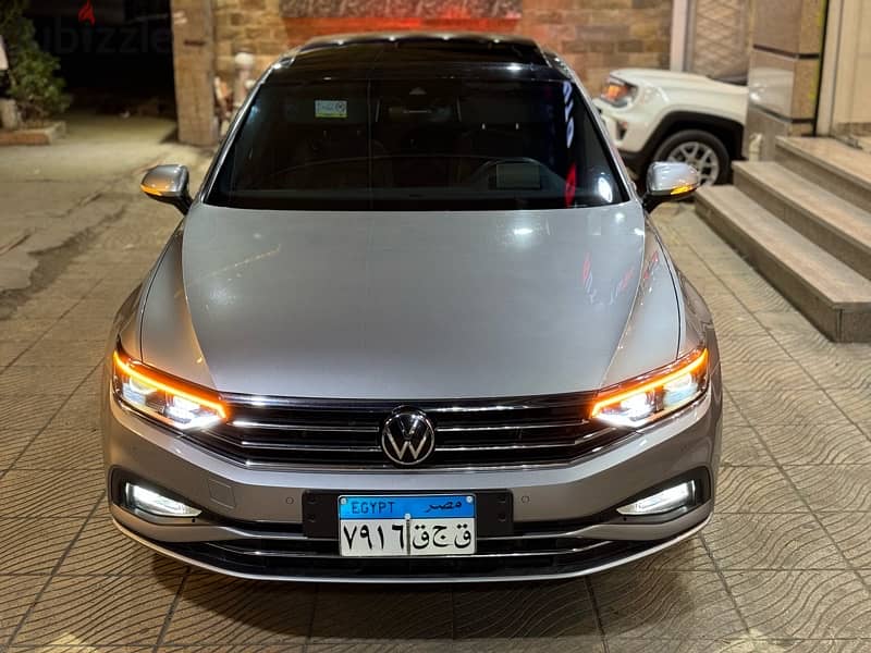 VOLKSWAGEN  PASSAT COMFORT 2023 KM 27000 WAKEL  فابريكه صيانات بروتكشن 1