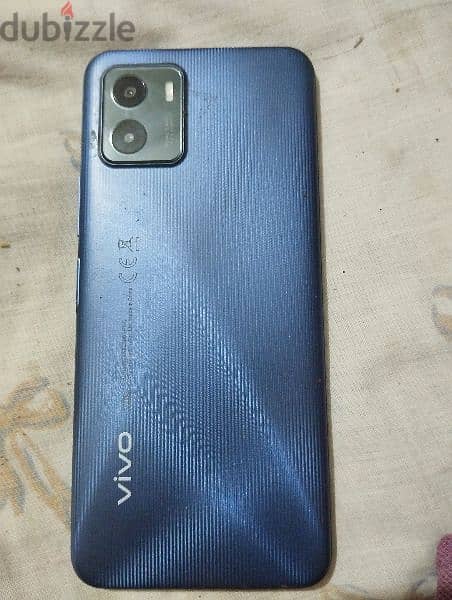 vivo Y15s 4