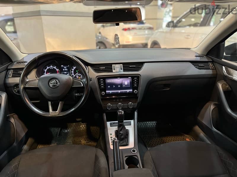 SKODA OKTAVIA A7 AMBITION  2020IMPORT GERMANY  KM 92000 صيانات فابريكه 11