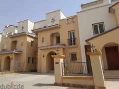 تاون هاوس للبيع بسعر مغري اب تاون كايرو 3 غرف نوم متشطب بالكامل - Uptown Town House 0