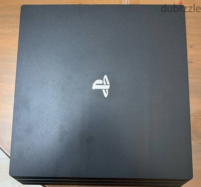 PS4 PRO 1 TB 3