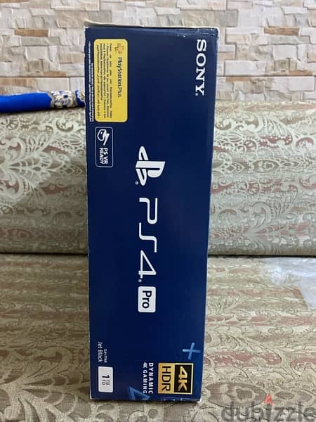 PS4 PRO 1 TB 12