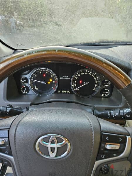 Toyota Land Cruiser 2016 6