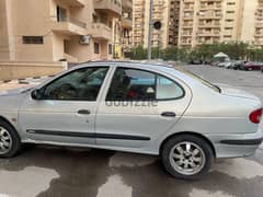 رينو ميجان 2000