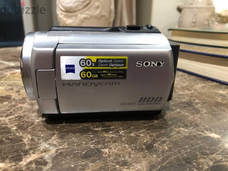 Sony dcr-sr37e 1