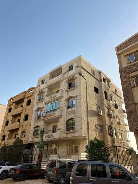 Gardenia Heights Apartment prime location -شقة فى جاردنيا هايتس مميزة- 3