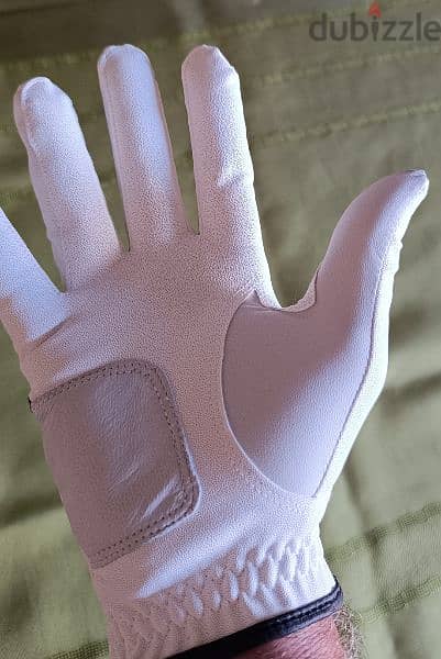 Golf Gloves for Left-handed Golfers 2