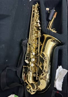 Royal Majestic Saxophone