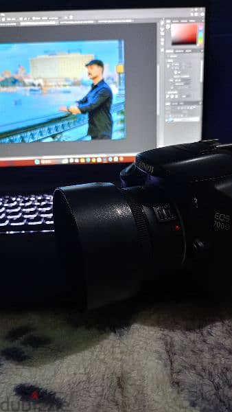 Canon 700d + 50 mm flash 520 للبيع تم تنزيل السعر لسرعة البيع